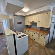 6149 Memorial Dr-Unit -4 in Lyndon, VT - Building Photo - Building Photo