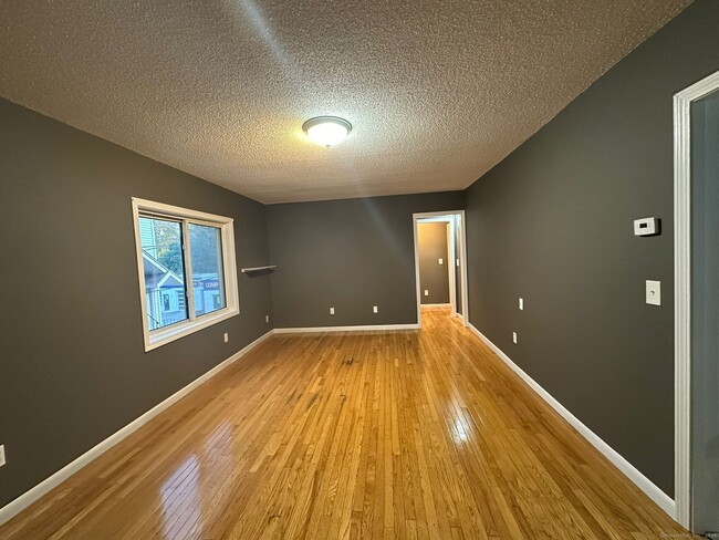 157 Rubber Ave in Naugatuck, CT - Building Photo - Building Photo