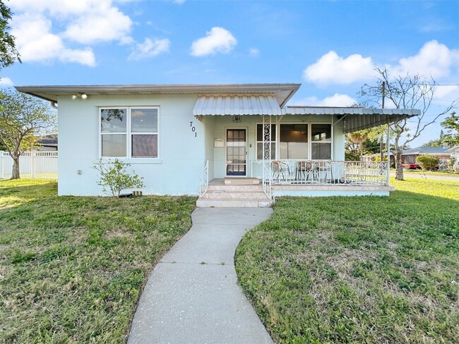 property at 701 S 26th St