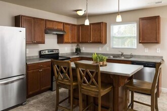 3119 Ivywood Cir in Howell, MI - Building Photo - Building Photo