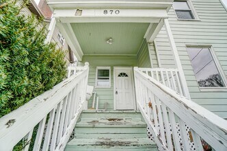 870 Rockdale Ave in Cincinnati, OH - Building Photo - Building Photo