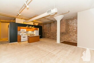 350 N Wells St in Chicago, IL - Building Photo - Building Photo