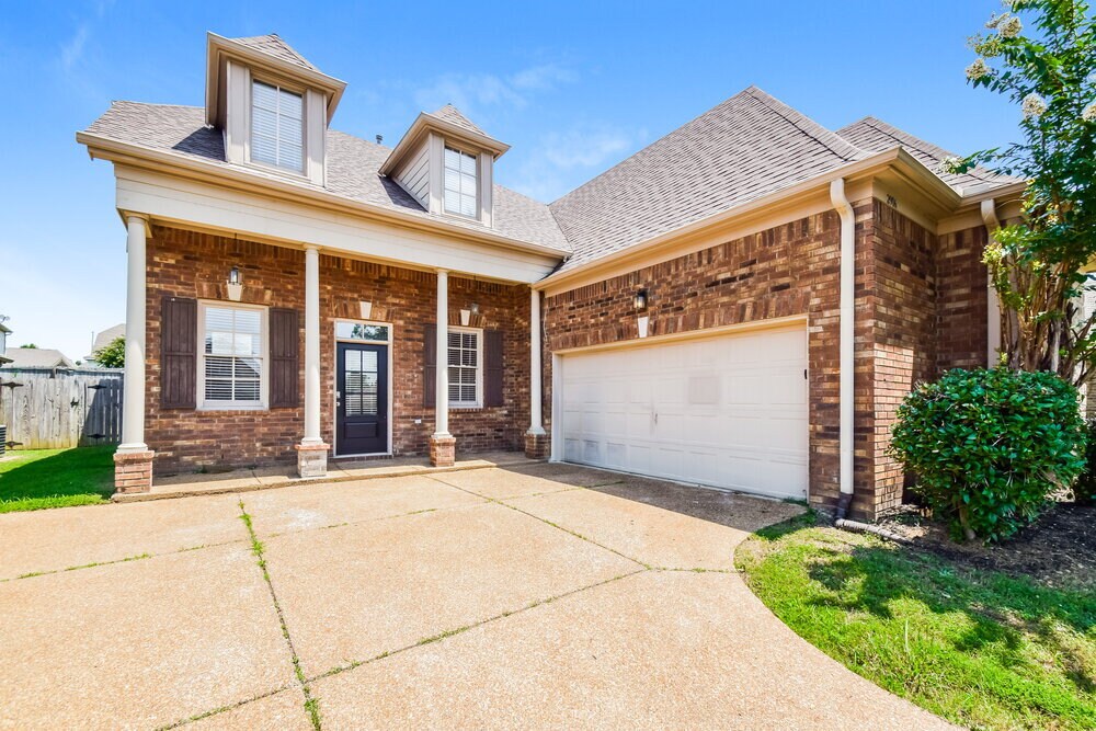 2906 N Hartland in Southaven, MS - Building Photo