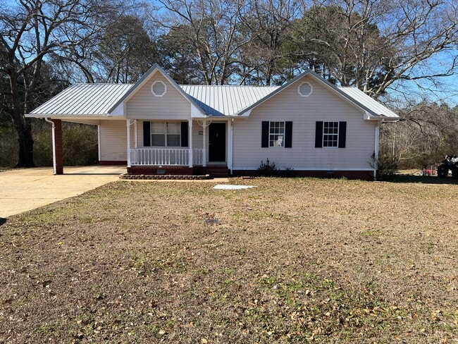 property at 11 Lone Oak Dr