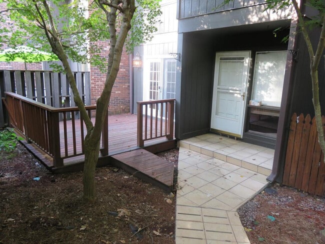 property at 3508 Prestwick Dr