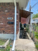2328 S Grand Ave in Independence, MO - Building Photo - Building Photo