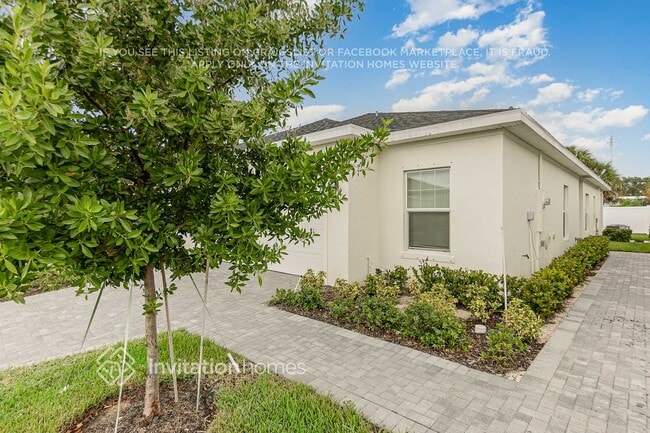 1241 Preston Ests Cir in Vero Beach, FL - Building Photo - Building Photo