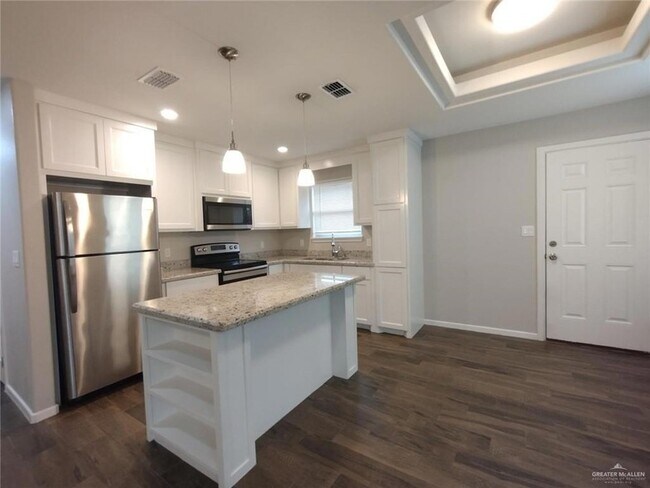 1508 Coyote Hls, Unit 1 in Edinburg, TX - Building Photo - Building Photo