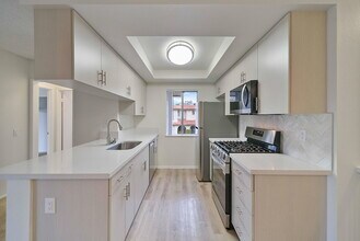 Trabuco Villas in Lake Forest, CA - Building Photo - Building Photo