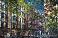 206 W 80th St in New York, NY - Building Photo - Primary Photo