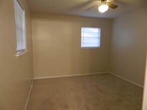 4710 SE Sunnymeade in Lawton, OK - Building Photo - Building Photo
