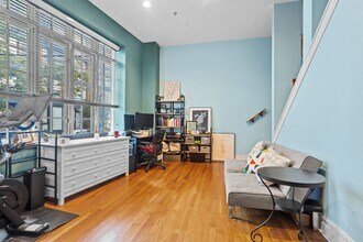 9 Coles St in Jersey City, NJ - Building Photo - Building Photo