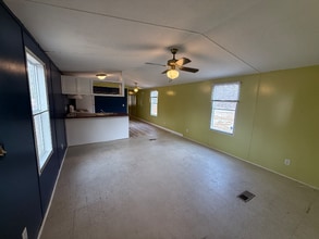 16 Jockey St in Walterboro, SC - Building Photo - Building Photo