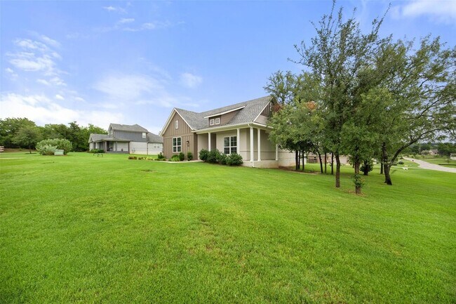 127 Buteo St in Cedar Creek, TX - Building Photo - Building Photo