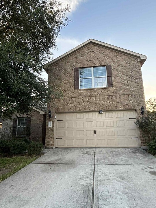 10208 Wood Fern Ct in Conroe, TX - Building Photo