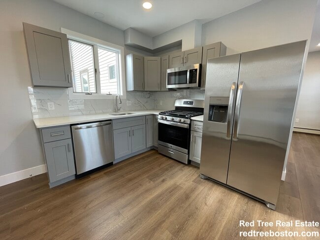 17 Grant St, Unit 2