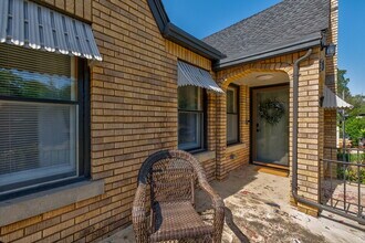 2708 NW 11th St in Oklahoma City, OK - Building Photo - Building Photo