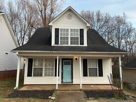 530 Fawn Branch Trail in Boiling Springs, SC - Building Photo