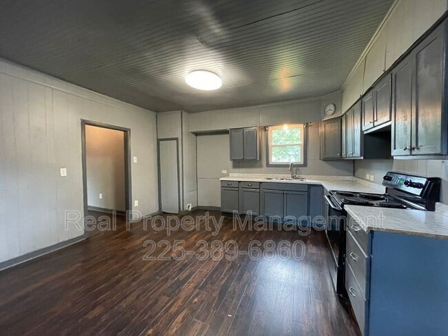 1133 Maximillian St in Baton Rouge, LA - Building Photo - Building Photo