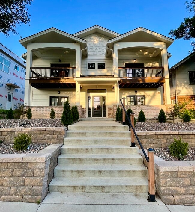 4317 Holly St in Kansas City, MO - Building Photo - Building Photo