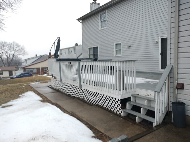 107 Martha Ave, Unit B