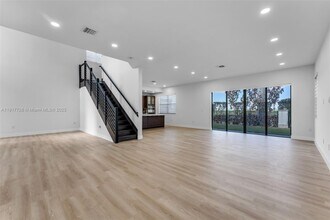 16175 SW 136th Terrace in Miami, FL - Building Photo - Building Photo