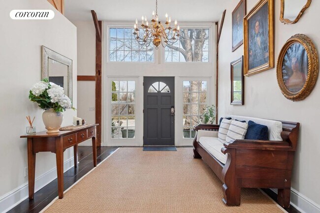 426 Ocean Rd in Bridgehampton, NY - Building Photo - Building Photo
