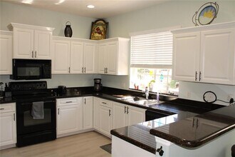 3308 10 Th Ln W in Palmetto, FL - Building Photo - Building Photo