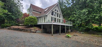 7513 Rockwell Dr in Agassiz, BC - Building Photo
