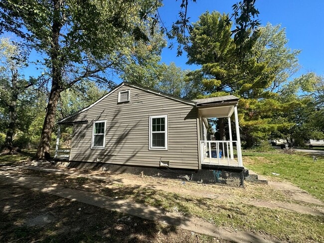 1103 E 49th St N in Tulsa, OK - Building Photo - Building Photo
