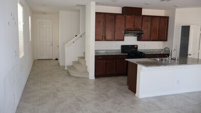 8776 Rio Andir Ave in Las Vegas, NV - Building Photo - Building Photo