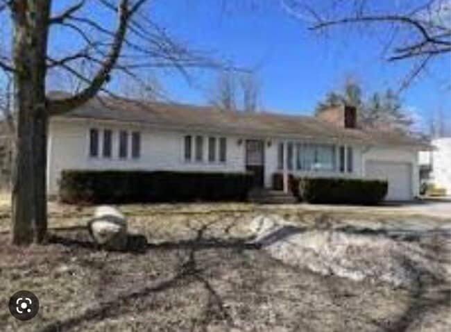 property at 9 River St
