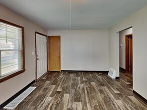 4906 N Newton Ave in Minneapolis, MN - Building Photo - Building Photo