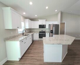 7771 N Keystone Dr in Citrus Springs, FL - Building Photo - Building Photo