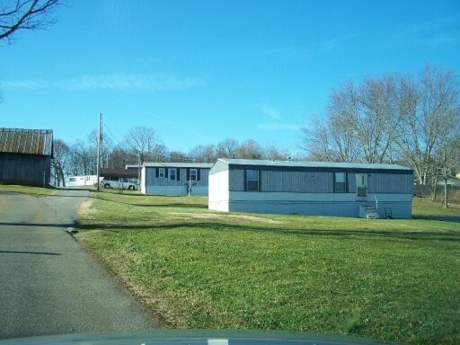 Fate Rankin Rd in Jefferson City, TN - Foto de edificio