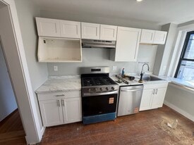 2020 Massachusetts Ave, Unit 2 in Cambridge, MA - Building Photo