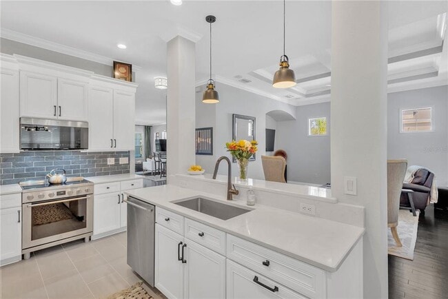 7202 S St Patrick St in Tampa, FL - Building Photo - Building Photo