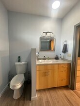 36826 Rock Hill Dr in Lebanon, OR - Building Photo - Building Photo