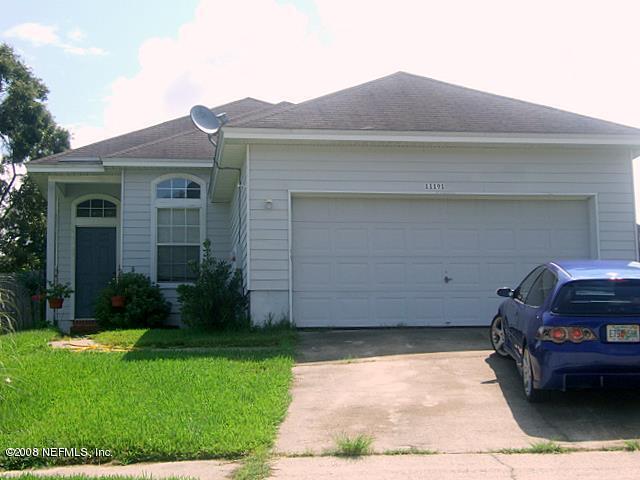 11191 Mikris Dr S in Jacksonville, FL - Building Photo