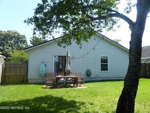 625 S 11th St in Jacksonville Beach, FL - Building Photo - Building Photo
