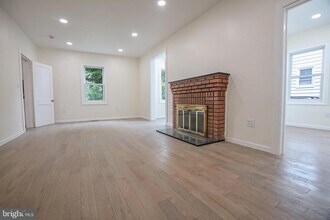 119 Linden Ln in Princeton, NJ - Building Photo - Building Photo