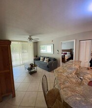 805 Villa Cir in Boynton Beach, FL - Building Photo - Building Photo