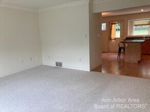 1023 Bluestem Ln in Ann Arbor, MI - Building Photo - Building Photo