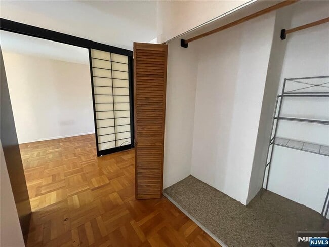 1450 Palisade Ave in Fort Lee, NJ - Building Photo - Building Photo