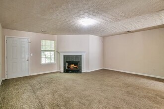 2842 Vining Ridge Terrace in Decatur, GA - Building Photo - Building Photo