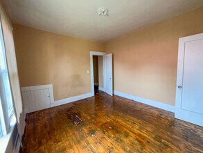 921 Valley Rd Pl in Birmingham, AL - Building Photo - Building Photo