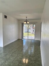 3080 Terrace View Ln in Clearwater, FL - Building Photo - Building Photo