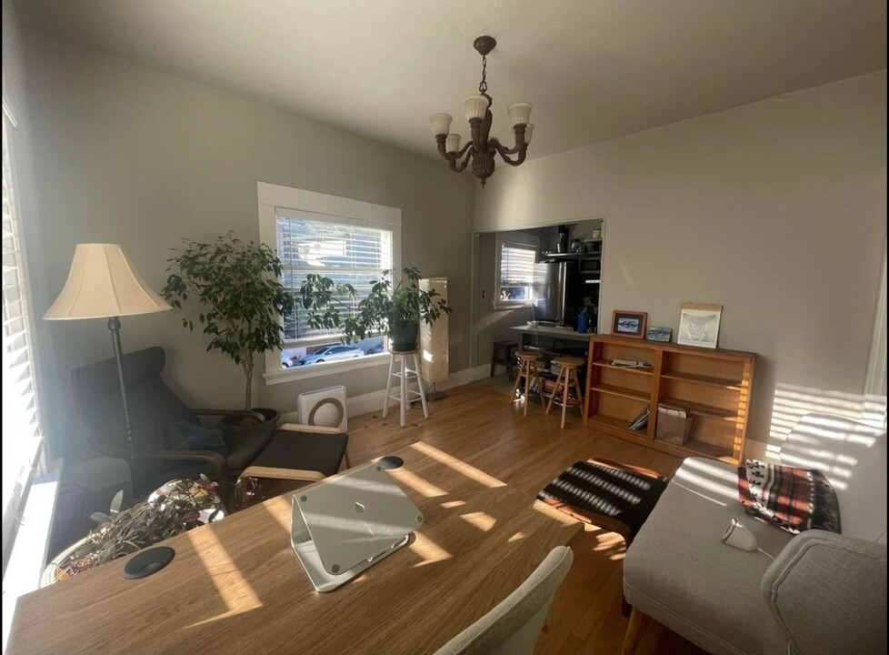 207 Orange St, Unit 4 in Oakland, CA - Foto de edificio
