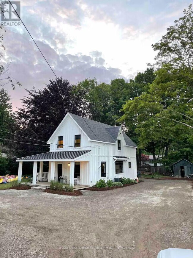 91 Jerseyville Rd E in Hamilton, ON - Building Photo - Building Photo