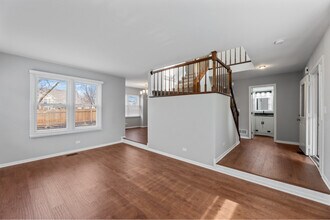 448 Thorndale Ct in Buffalo Grove, IL - Foto de edificio - Building Photo